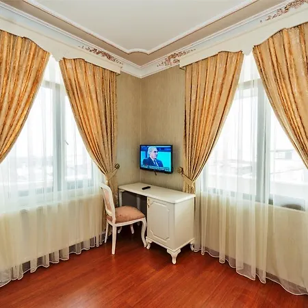 Enderun Hotell 3*