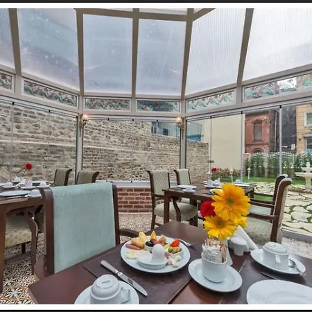 ايندريون 4*